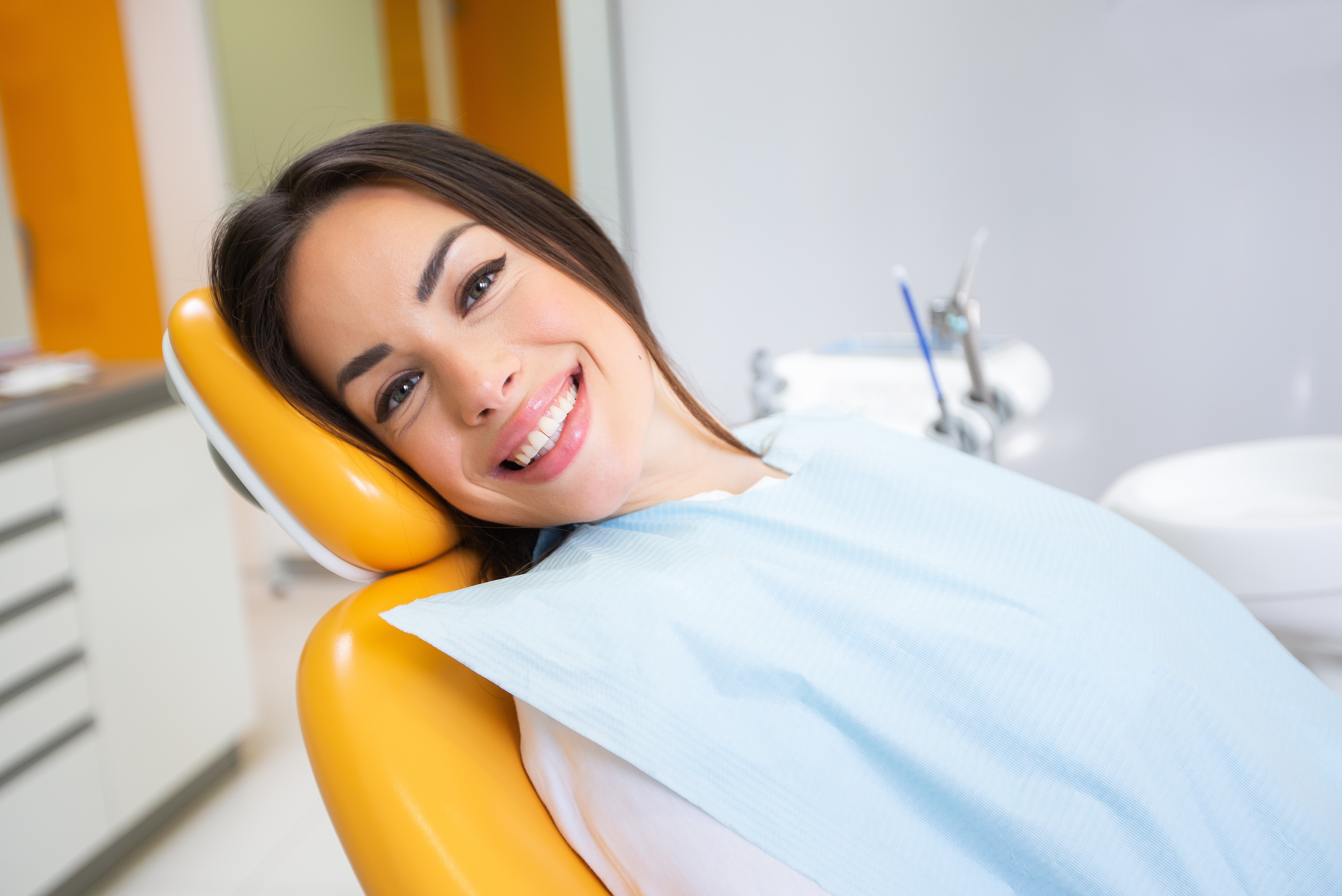 regular-dental-checkups-help-you-maintain-healthy-teeth-londonderry-nh